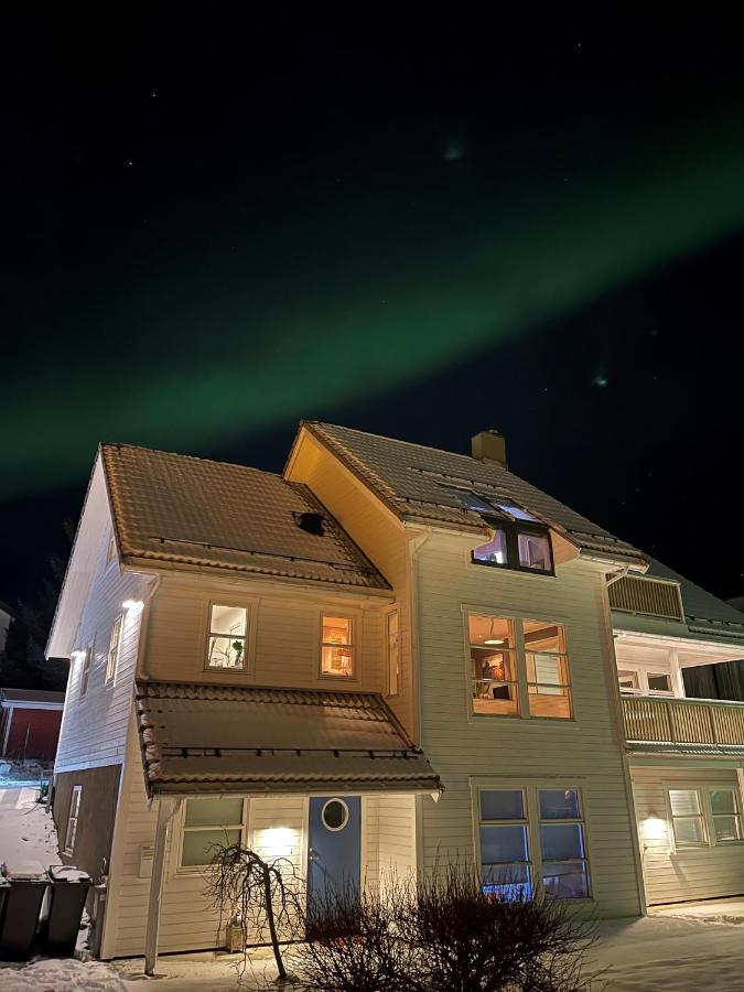 City Svolvær Buitenkant foto
